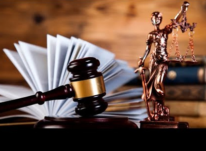 Судовий адвокат  та супровід та захист у суді